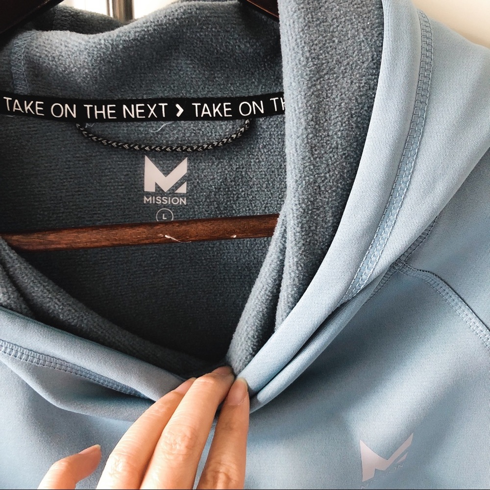 MISSION VaporActive Gravity Fleece Pullover Hoodie - Picture 3 of 6